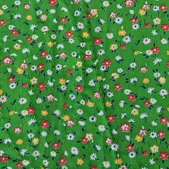 Handmade green quilt baby blanket - Picture 4 of 5